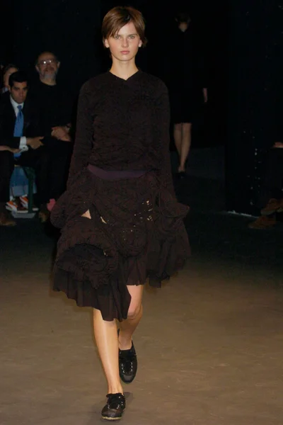 Look 30